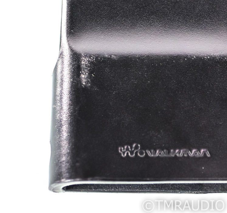 Sony CKL-NWZX2 Leather Walkman Case; Black