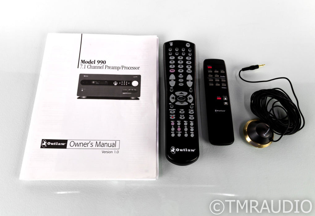 Outlaw Model 990 7.2 Channel Home Theater Processor; Preamplifier