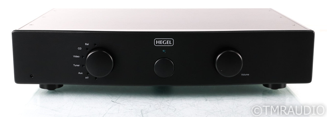 Hegel P20 Stereo Preamplifier; P-20; Remote; Black; P-20; Remote; Black