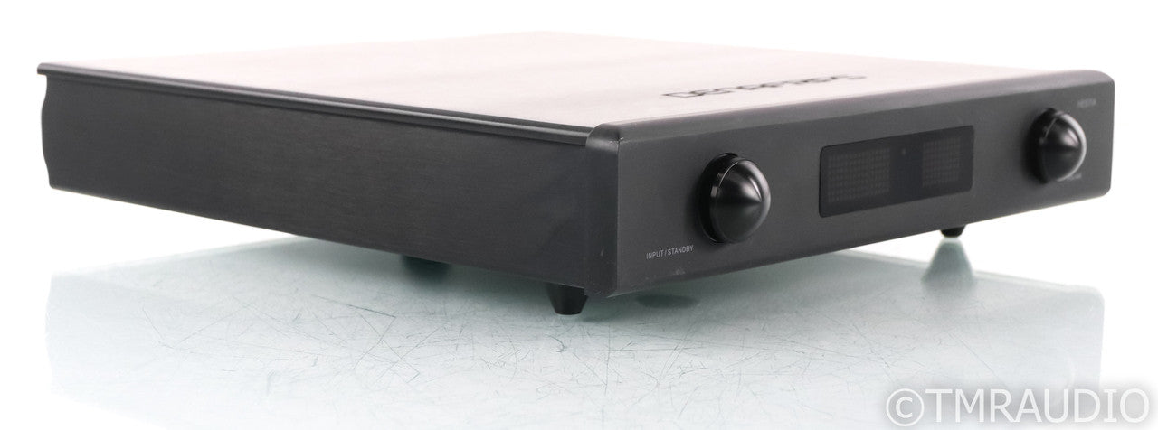Denafrips Hestia Stereo Preamplifier; Black; Remote