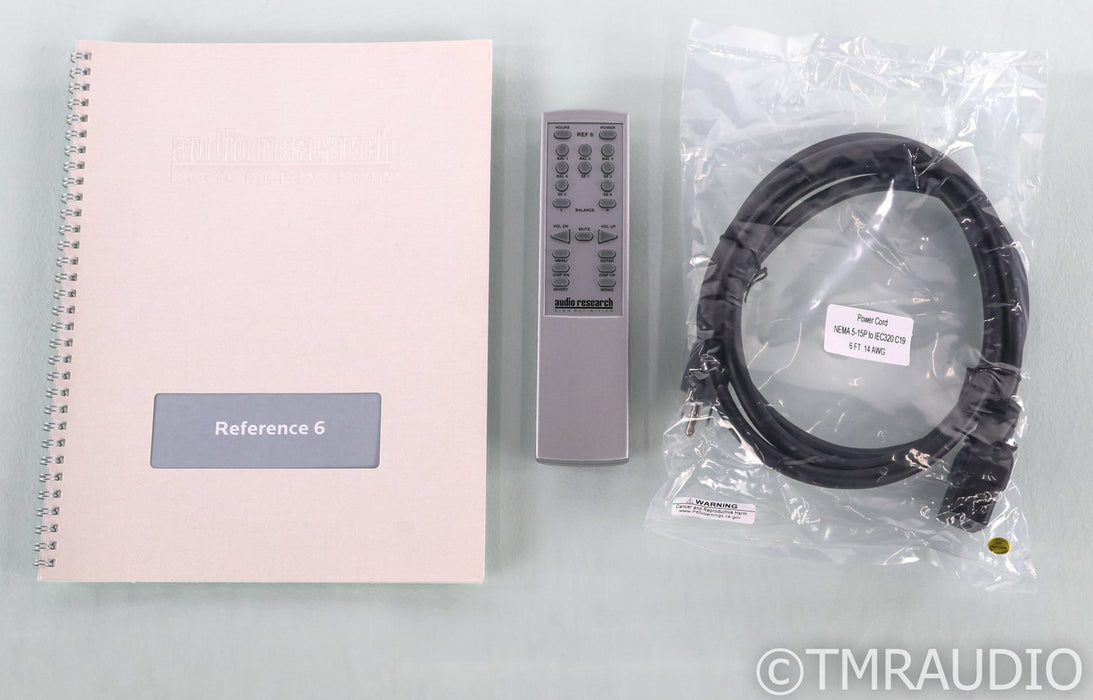 Audio Research Reference 6 Stereo Tube Preamplifier; Silver; Remote