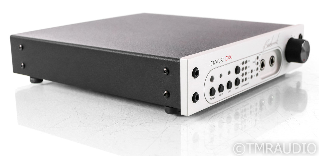 Benchmark Media DAC2 DX DAC; D/A Converter; DSD; Silver; Remote