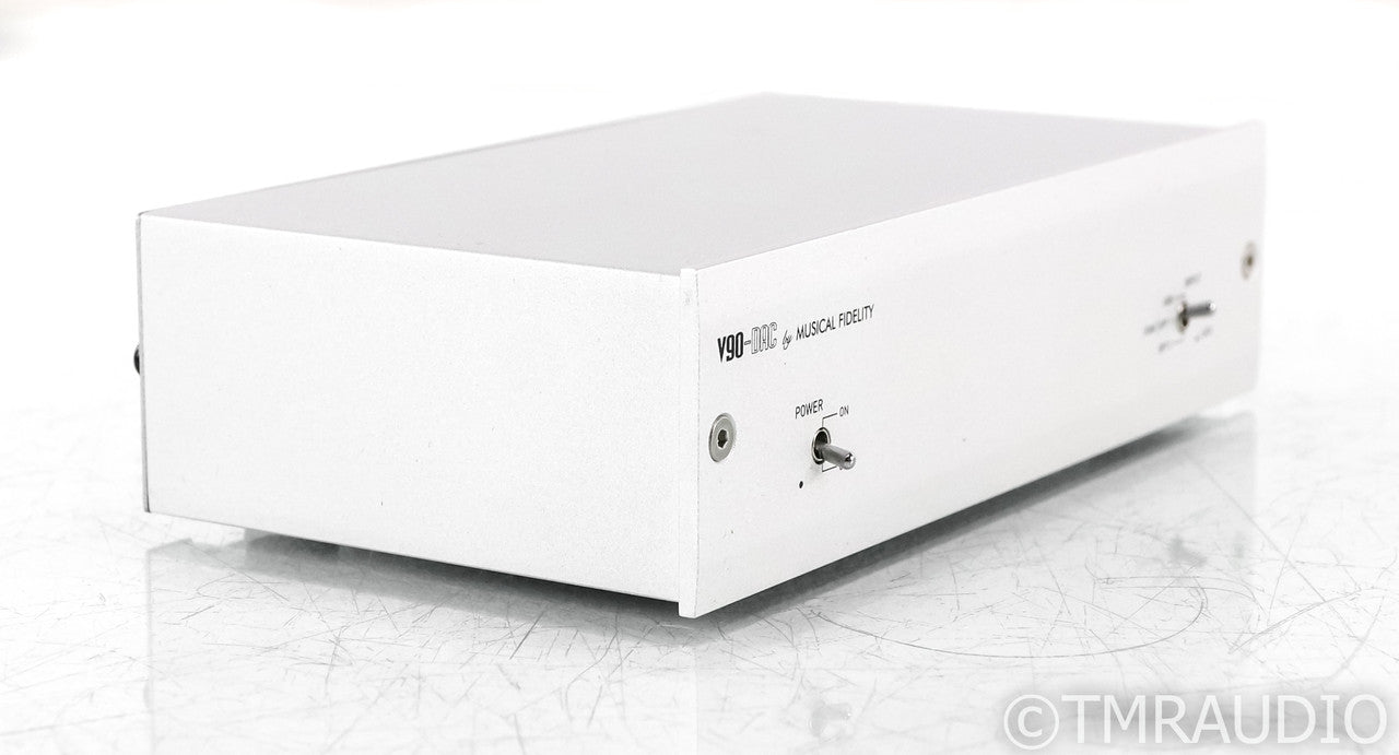 Musical Fidelity V90-DAC; D/A Converter; Silver; V-90