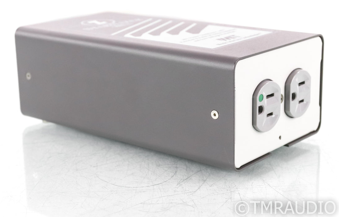MIT Z Stabilizer MKIII HG AC Power Line Conditioner; Silver