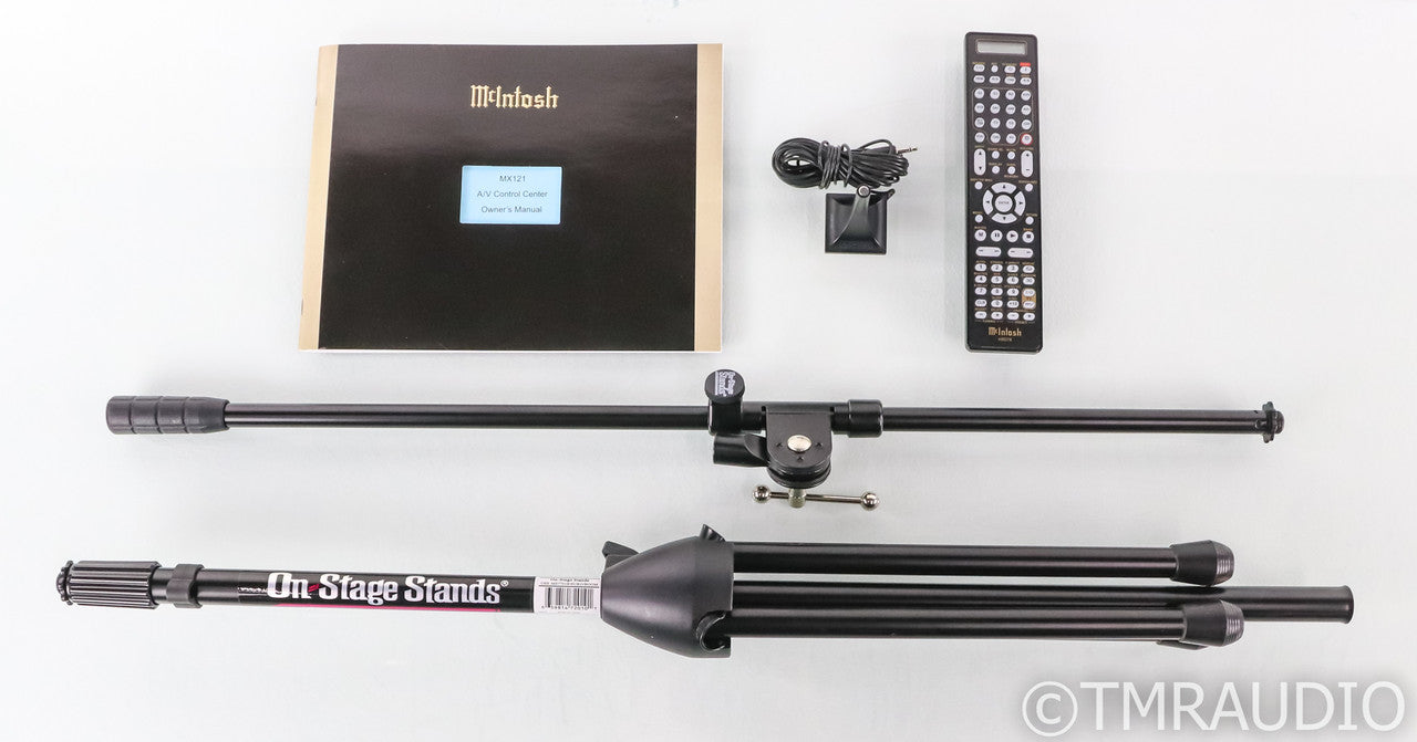 McIntosh MX121 7.1 Channel Home Theater Processor; Remote