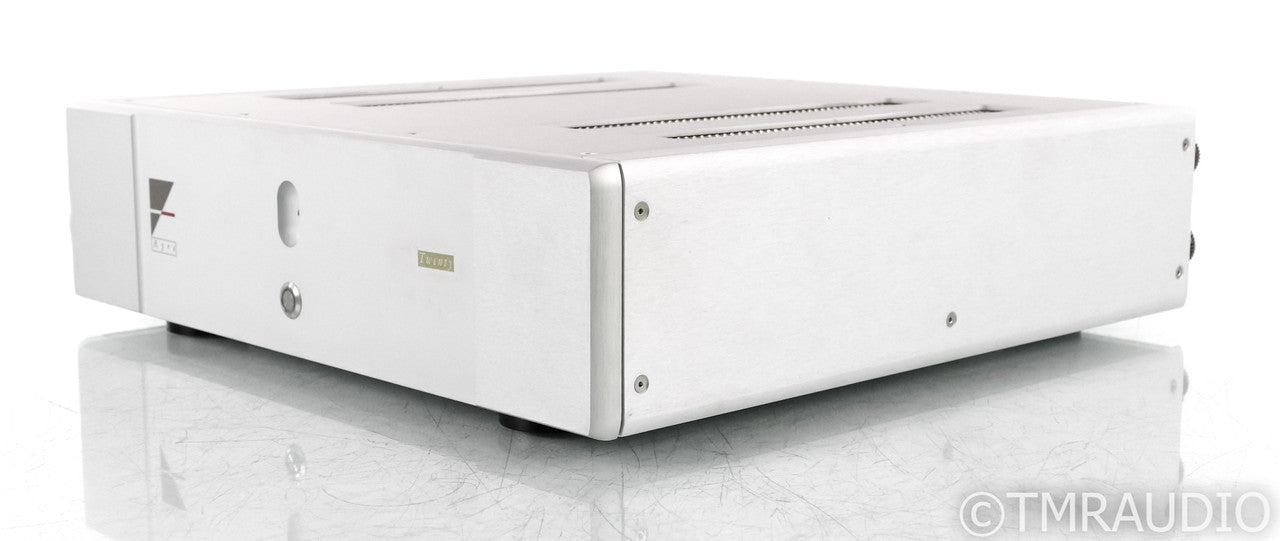 Ayre VX-5 Twenty Stereo Power Amplifier; VX5-20; Silver