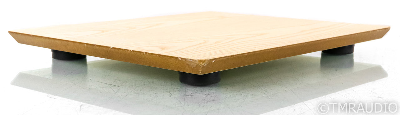 Avid Isolation Platform; Component Stand; Ash; 17.5" X 15"