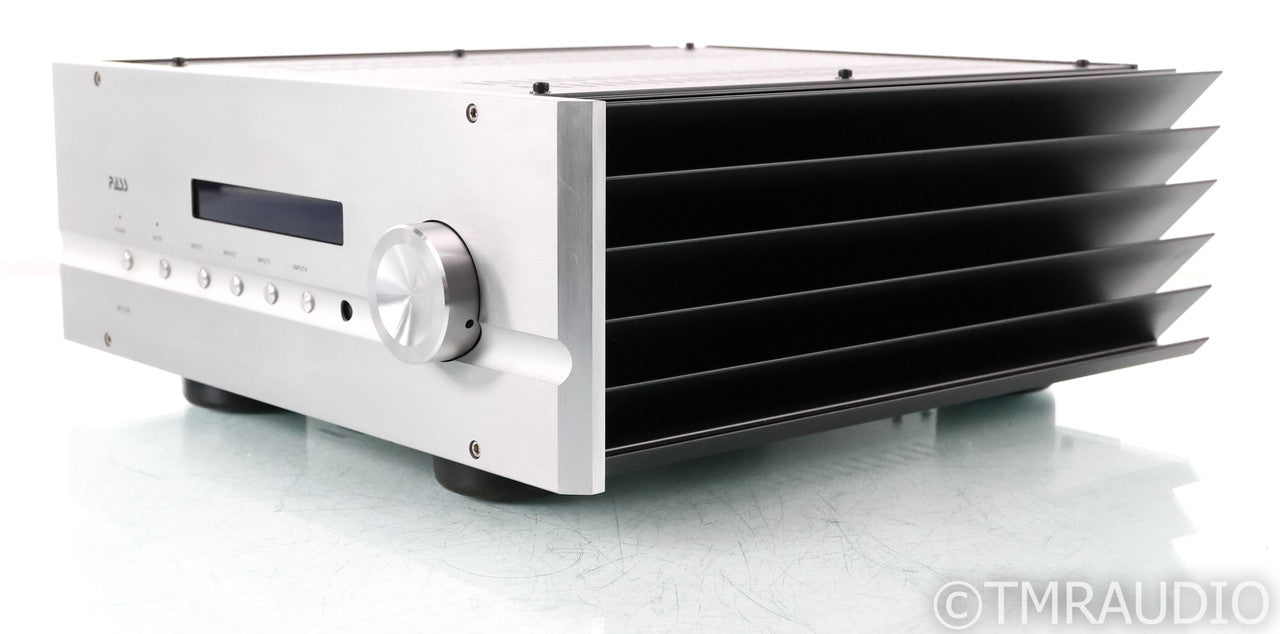 Pass Labs INT-150 Stereo Integrated Amplifier; INT150; Silver; Remote