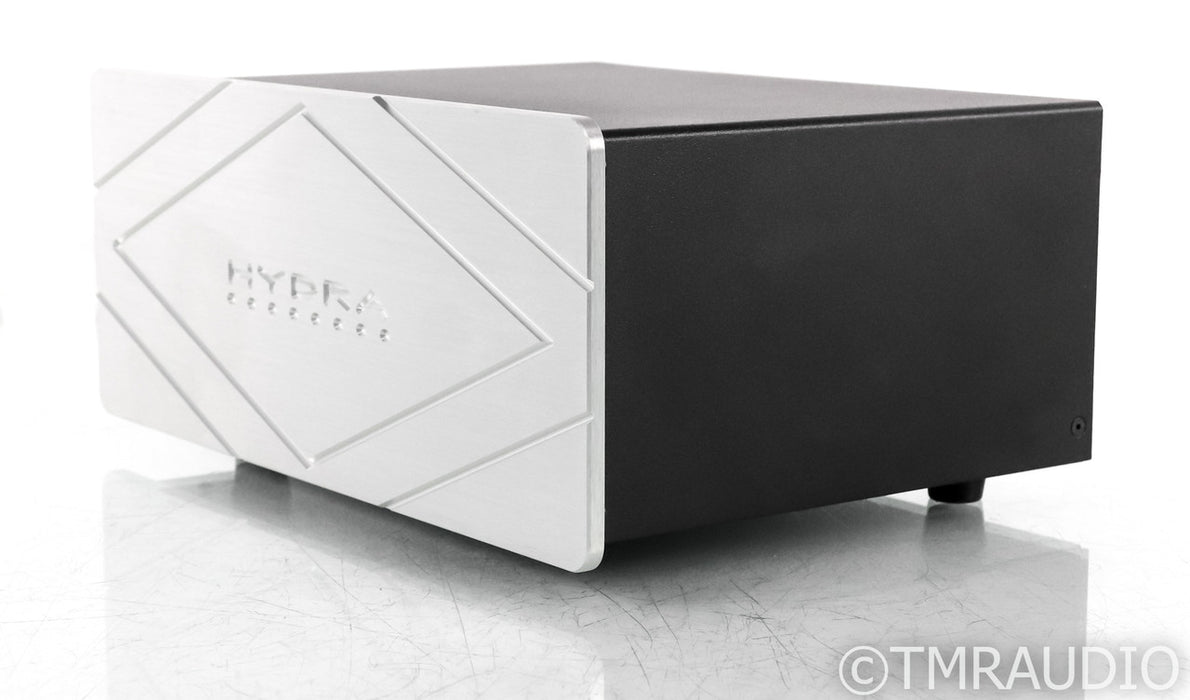 Shunyata Research Hydra Model 8 AC Power Line Conditioner; 20A