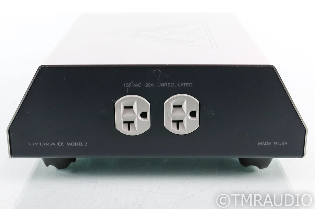 Shunyata Research Hydra Alpha Model 2 AC Power Line Conditioner