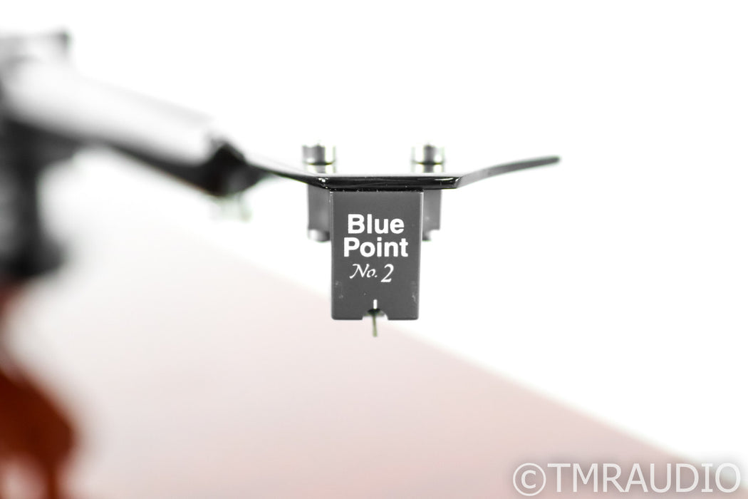 Pro-Ject 2-Xperience SB DC Belt-Drive Turntable; Sumiko Blue Point No. 2