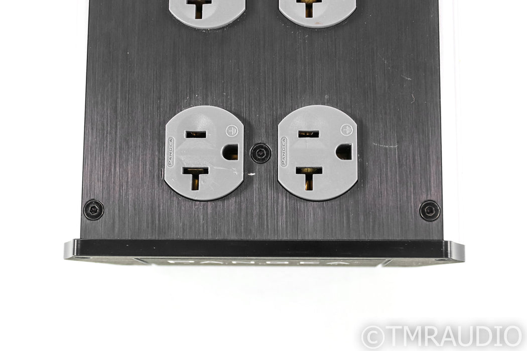 Pangea Quattro Premier AC Power Line Distributor (1/1)