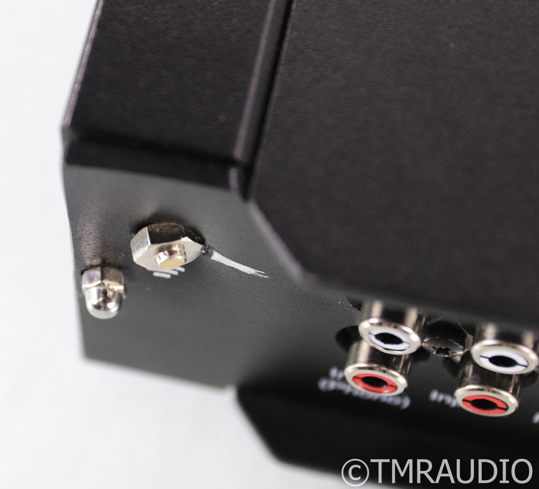Rega Elex R Stereo Integrated Amplifier; Elex-R; MM Phono; Black; Remote; Elex-R; MM Phono; Black; Remote
