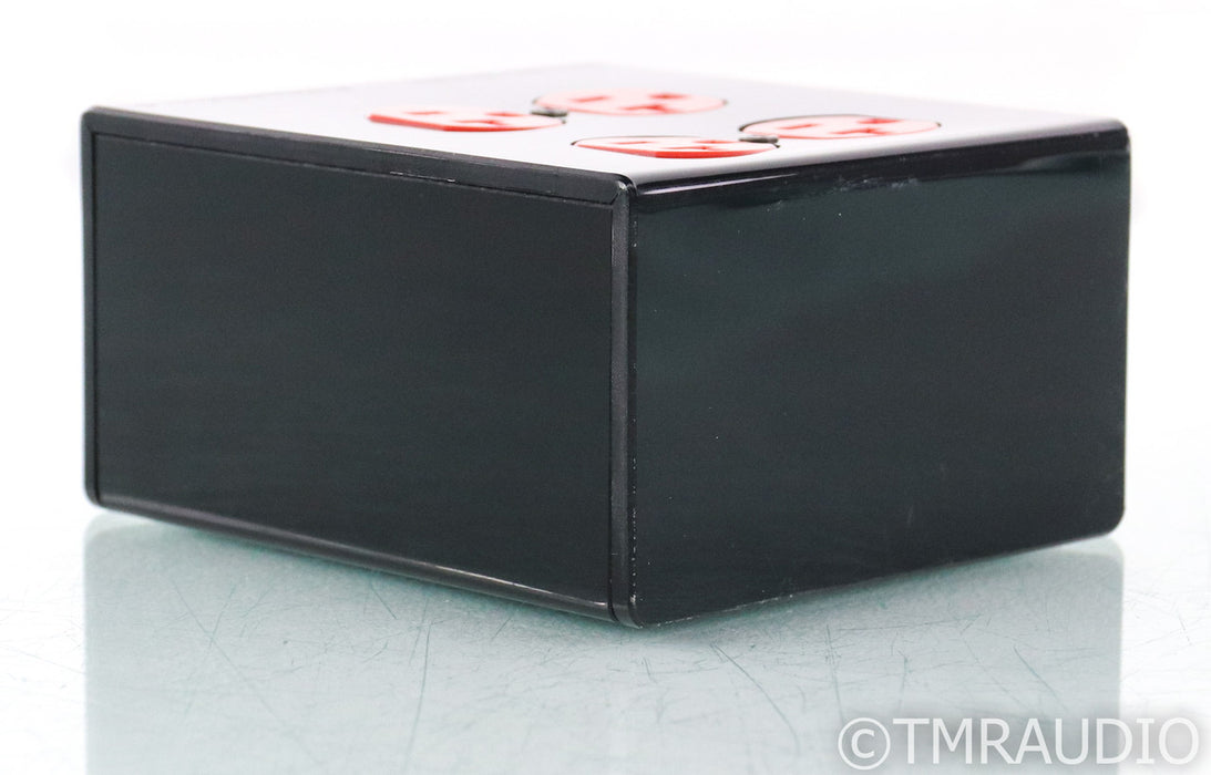 Synergistic Research Tesla PowerCell 4 AC Power Line Conditioner; PowerCell Four; PowerCell Four