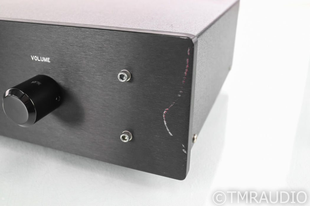 Legend Audio Design Von Gaylord LAD-L2 Signature Tube Preamplifier; LADL2; Black; LADL2; Black