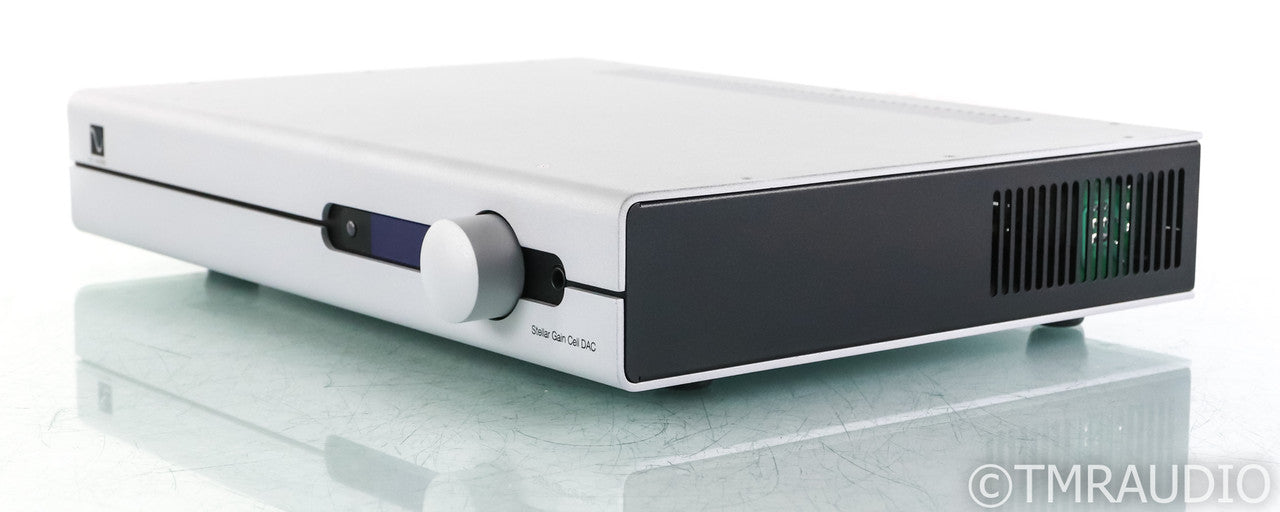 PS Audio Stellar Gain Cell DAC; D/A Converter; Silver; Remote; D/A Converter; Silver; Remote