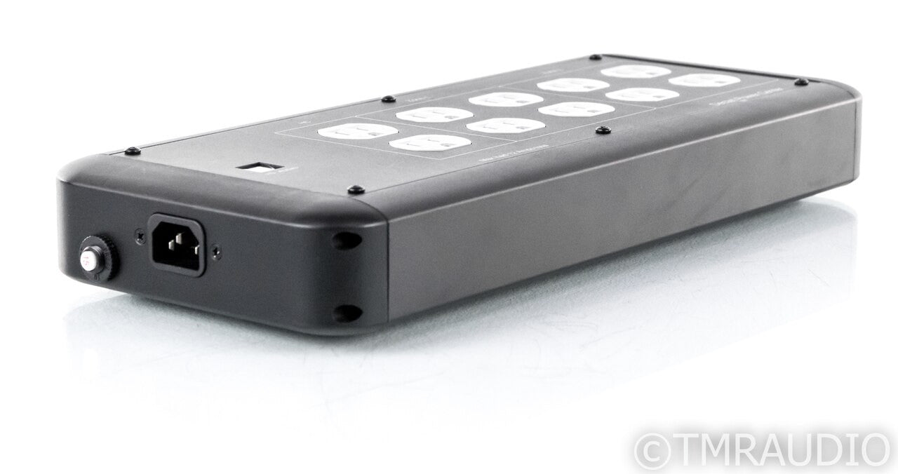 PS Audio Dectet Power Center AC Power Line Conditioner; (Used)