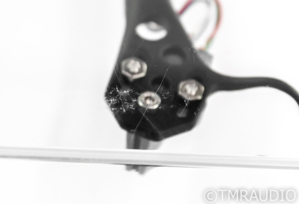 Rega Planar 3 Belt Drive Turntable; P3; White; Elys 2 MM Cartridge