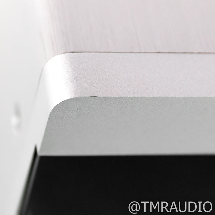 Auralic Vega DAC; D/A Converter; Remote