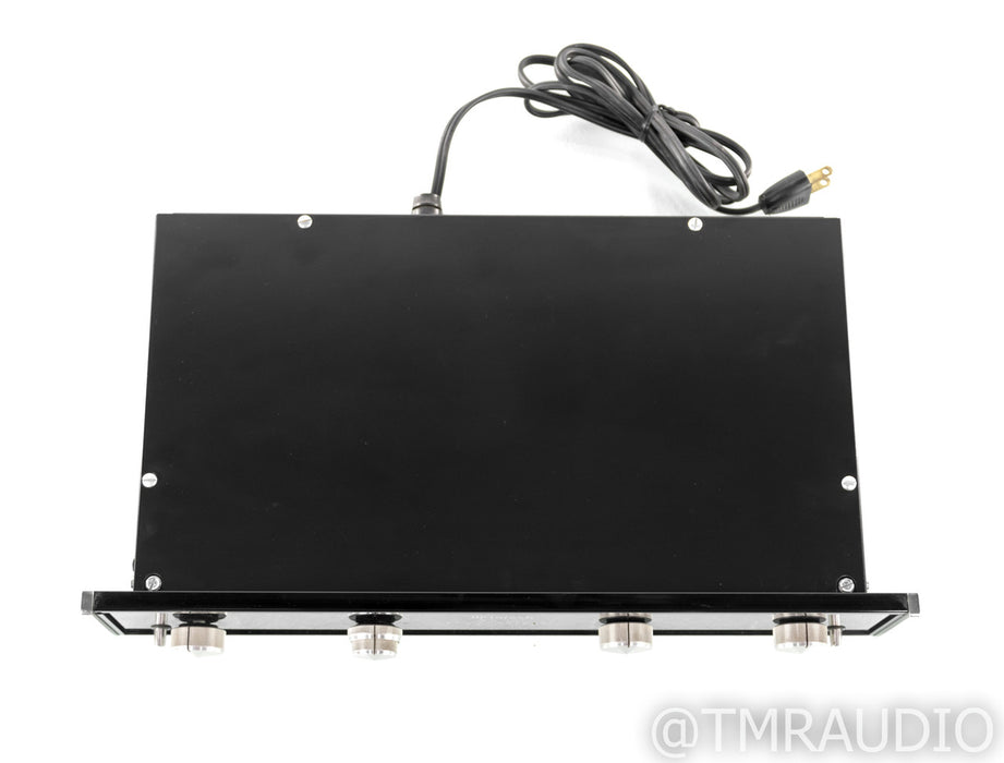 McIntosh MQ-101 Environmental Equalizer; Walnut Cabinet; MQ101 (1/4)