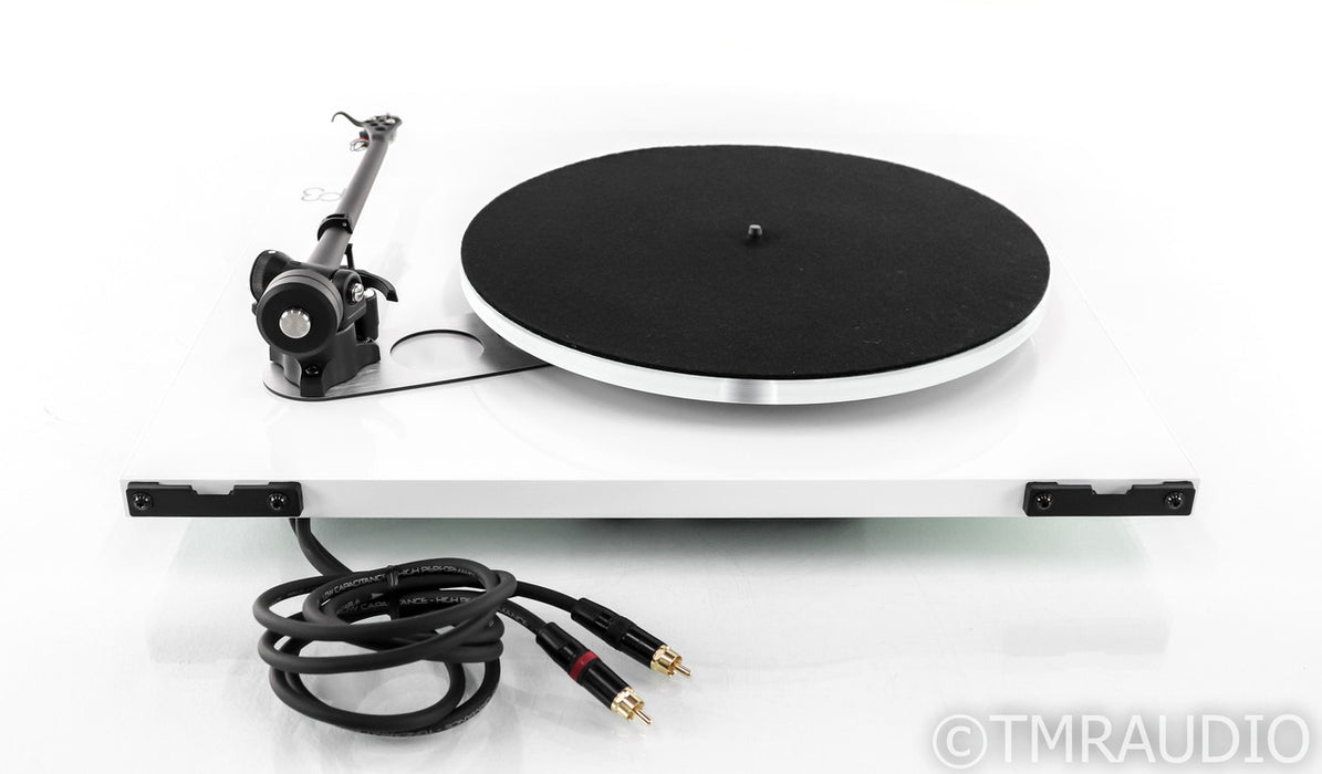 Rega Planar 3 Belt Drive Turntable; P3; White; Elys 2 MM Cartridge