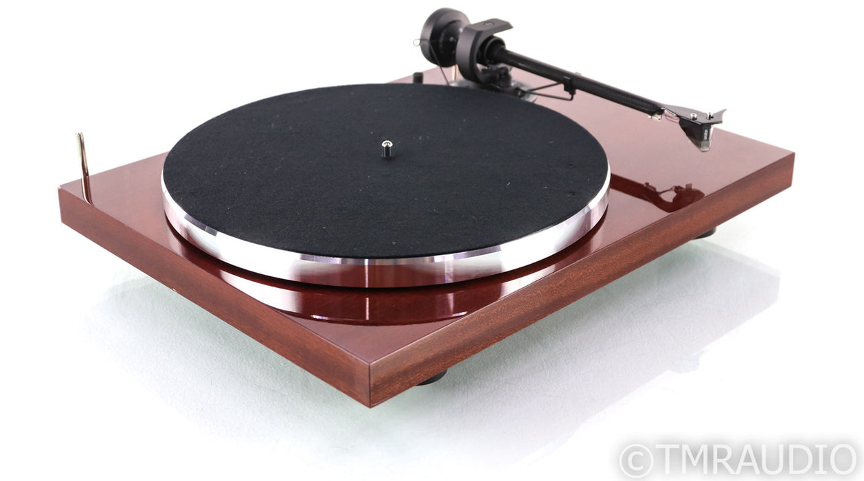 Pro-Ject 1Xpression Carbon Classic Turntable; Mahogany; 2M Silver Cartridge
