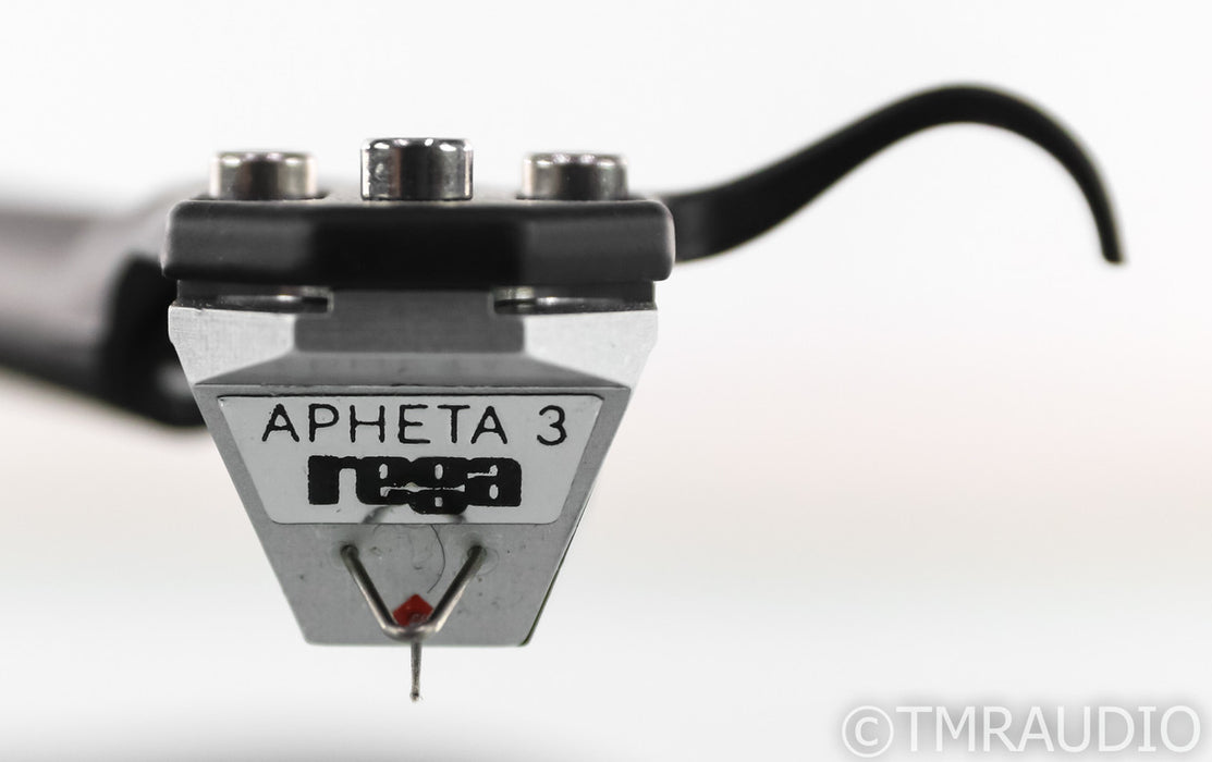 Rega Planar 8 Belt Drive Turntable; Black; P8; Apheta 3 MC Cartridge