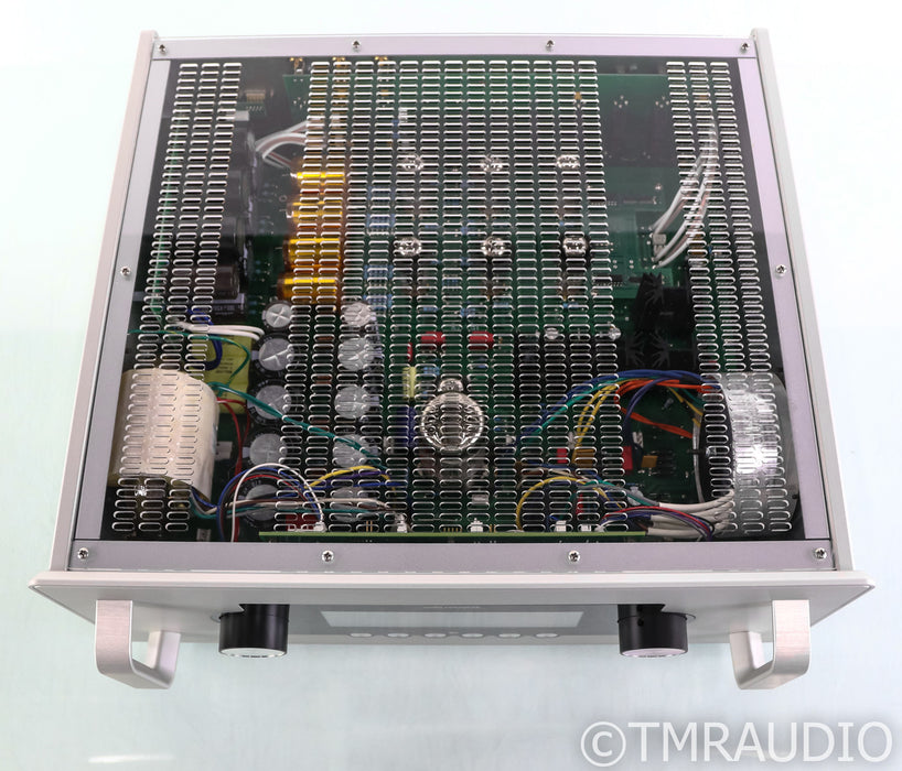 Audio Research Reference 6 Stereo Tube Preamplifier; Remote (Very Low Hours)