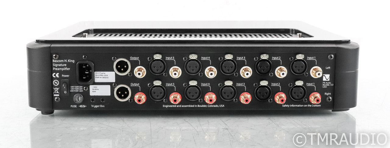 PS Audio BHK Signature Hybrid Tube Preamplifier; Black; Remote (Used)