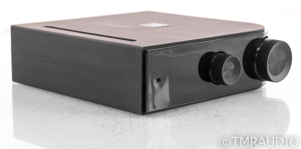 NAD D 7050 Stereo Integrated Amplifier; D-7050; Remote; Bluetooth; Airplay