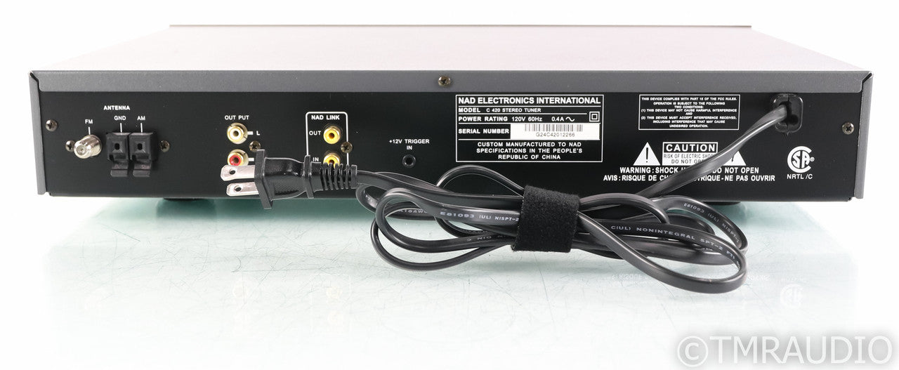 NAD C420 AM / FM Tuner