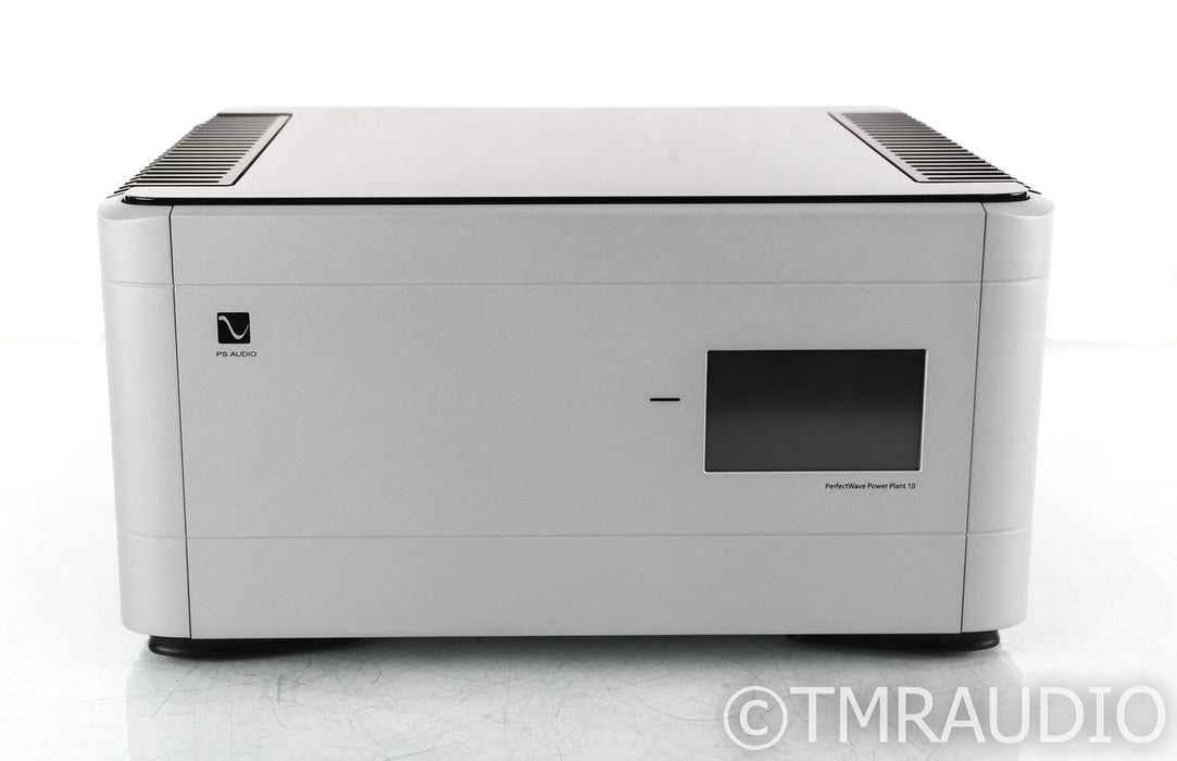 PS Audio PerfectWave Power Plant 10 Power Conditioner; AC Regenerator; P10