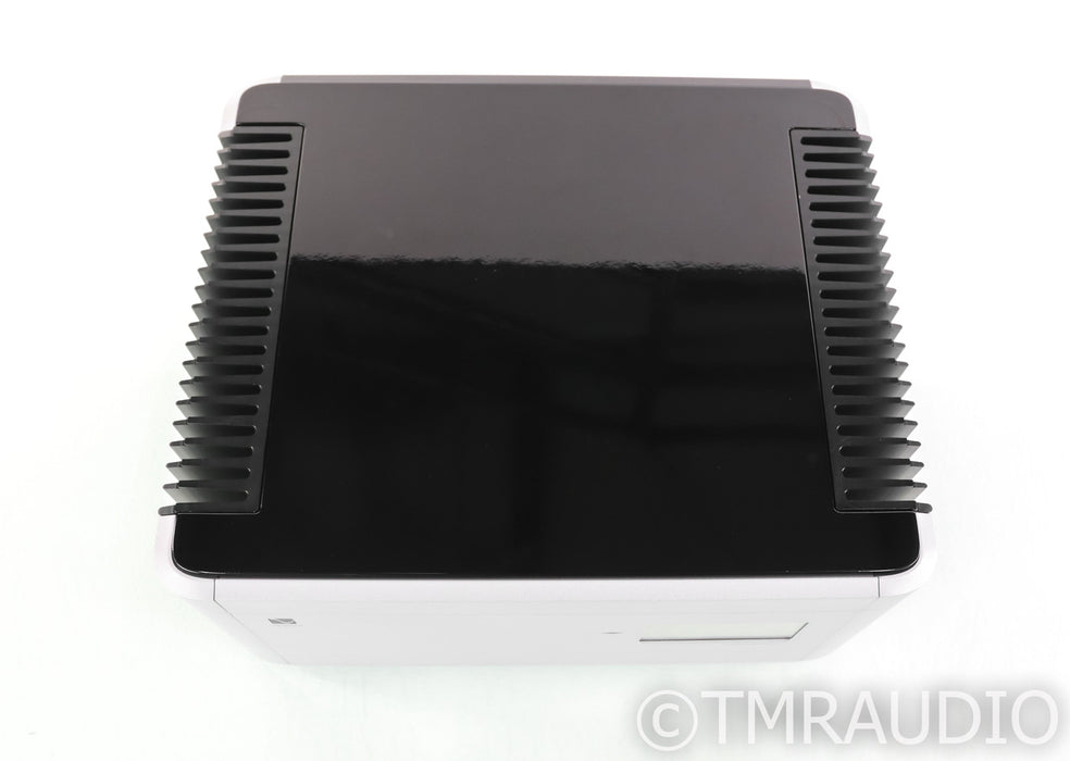 PS Audio PerfectWave Power Plant 10 Power Conditioner; AC Regenerator; P10