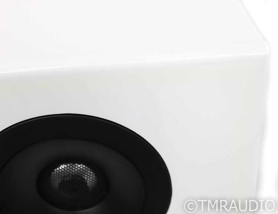 Canton Chrono 70 Floorstanding Speakers; White Pair