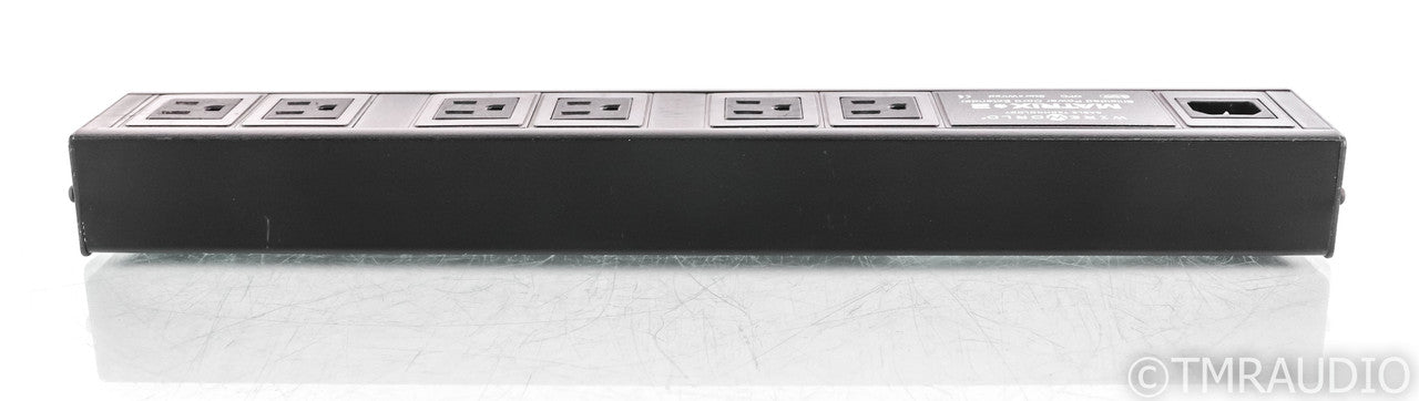 WireWorld Matrix 2 AC Power Line Distributor