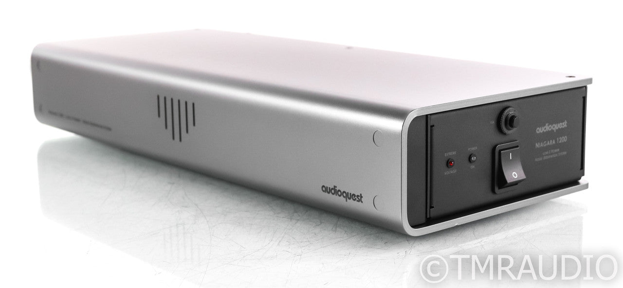 AudioQuest Niagara 1200 AC Power Line Conditioner; Silver (Open Box)