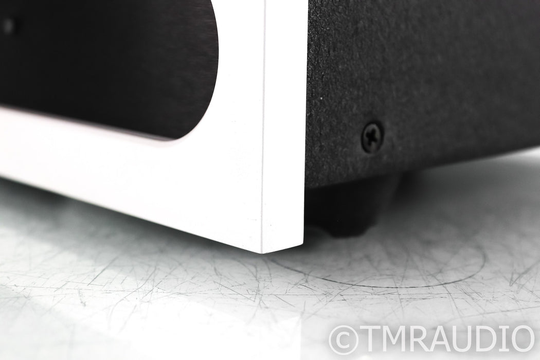 Bel Canto e.One Series Phono 3 MM / MC Phono Preamplifier; Silver