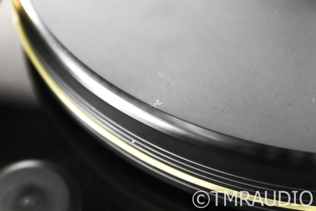 VPI TNT Jr. Turntable; T.N.T.; Graham Model 1.5 Tonearm; Benz M0.9 MC Cartridge