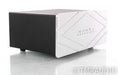 Shunyata Research Hydra Model-8 V1 AC Power Line Conditioner; HydraModel8