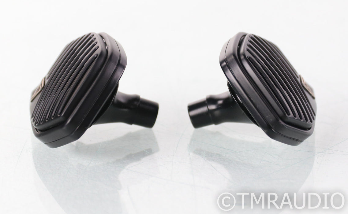 Audeze LCDi4 Planar Magnetic In-Ear Monitor Headphones; IEM