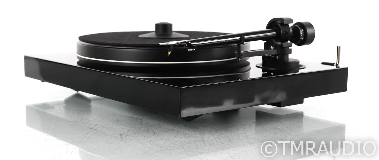 Pro-Ject 2Xperience Classic Belt-Drive Turntable; Gloss Black (No Cartridge)
