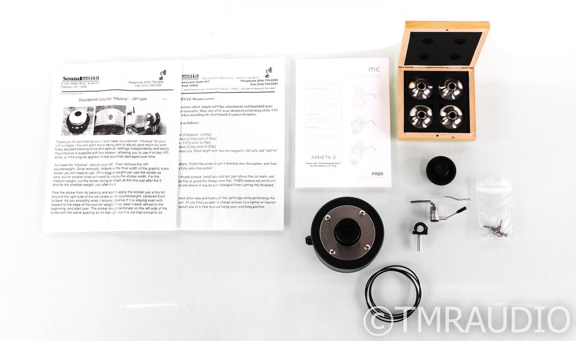 VPI Scout II Turntable; Soundsmith Paua II MI Cartridge; Gingko Dustcover