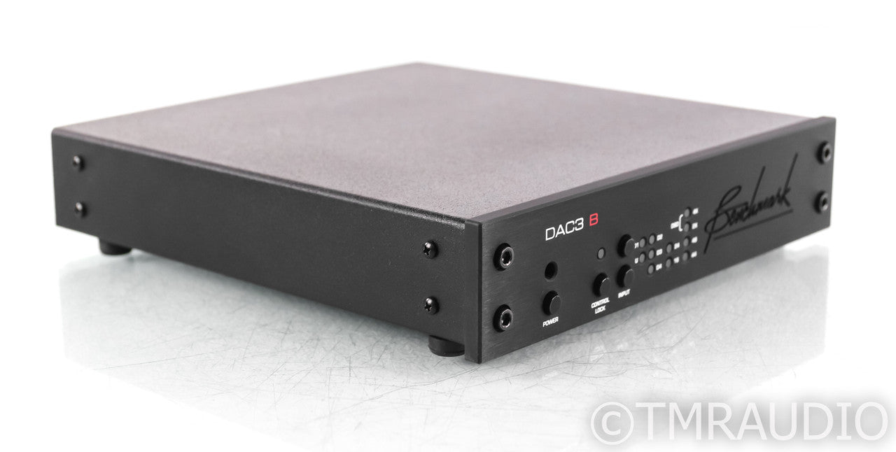 Benchmark DAC3 B DAC; D/A Converter; Black; Remote