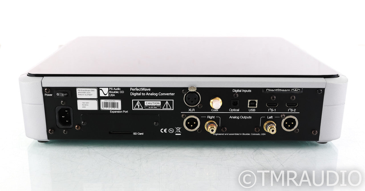 PS Audio PerfectWave DirectStream DAC; DSD; Silver; Remote