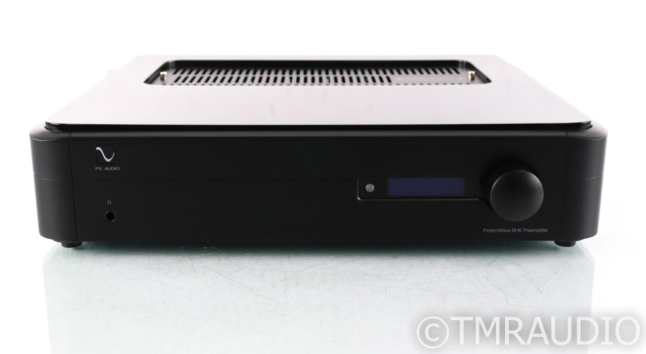 PS Audio PerfectWave BHK Preamplifier; Remote; Black (Used)