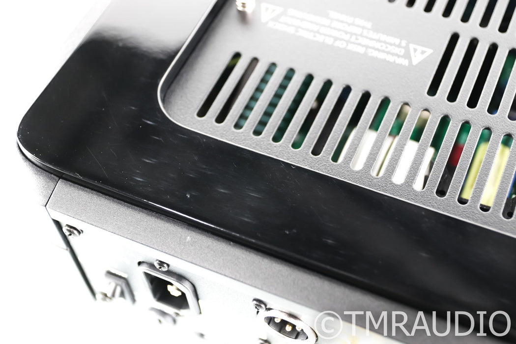 PS Audio PerfectWave BHK Preamplifier; Remote; Black (Used)