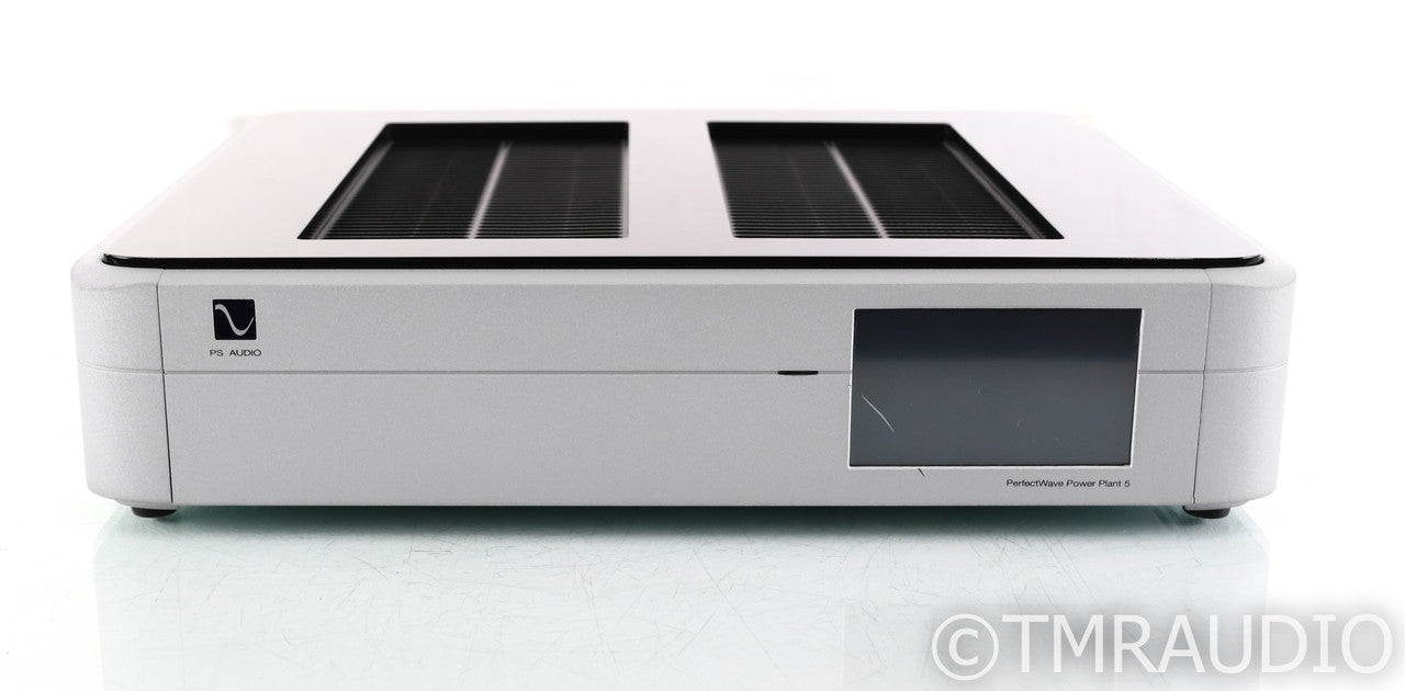 PS Audio PerfectWave Power Plant 5 Power Conditioner; AC Regenerator; P5 (Used)