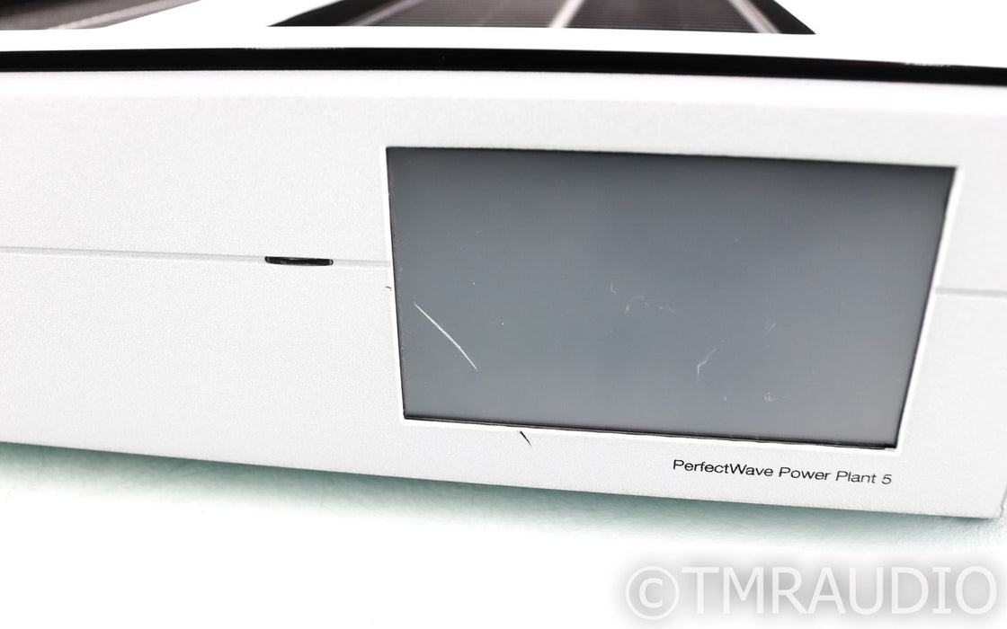 PS Audio PerfectWave Power Plant 5 Power Conditioner; AC Regenerator; P5 (Used)