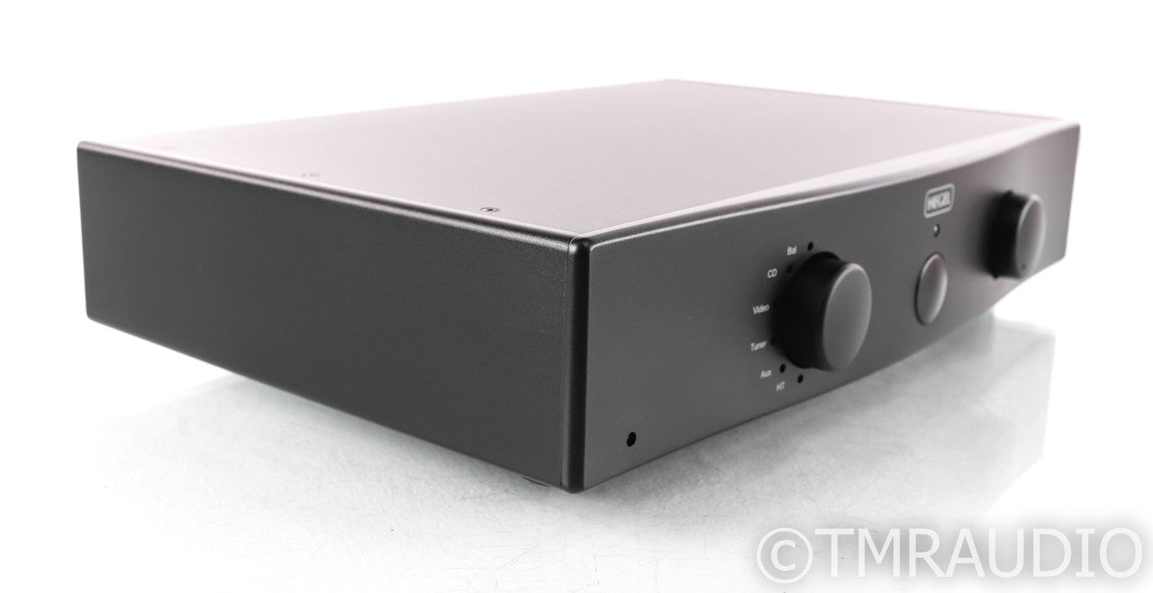 Hegel P20 Stereo Preamplifier; Remote; Black; P-20