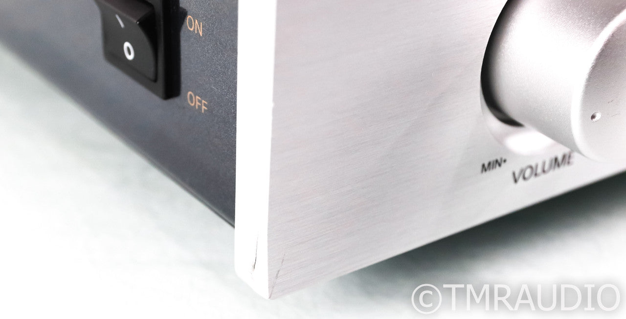 PrimaLuna DiaLogue Premium Stereo Tube Integrated Amplifier; Silver; Remote